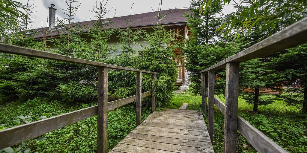 Gazdovsky Dvor B&B S Mini Wellness Бешеньова Екстер'єр фото